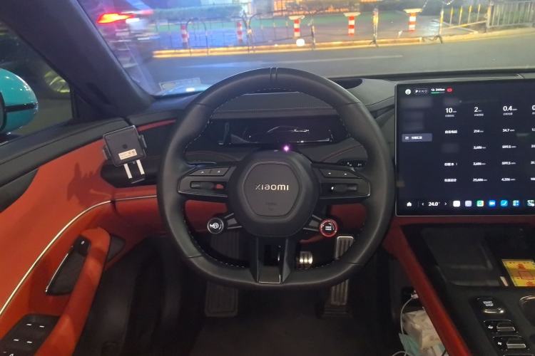 Used Xiaomi Auto SU7 2024 Four-Wheel Drive Ultra-Long Range Advanced Intelligent Driving Max Edition Steering Wheel