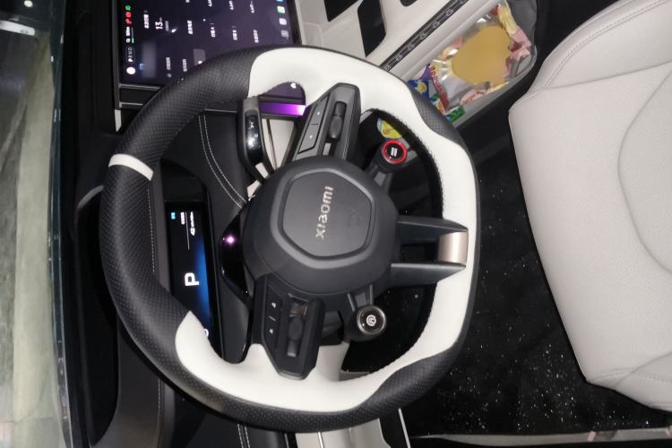 Used Xiaomi Auto SU7 2024 Four-Wheel Drive Ultra-Long Range Advanced Intelligent Driving Max Edition Steering Wheel