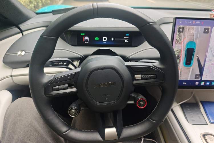 Used Xiaomi Auto SU7 2024 Rear-Drive Ultra-Long Range Advanced Pro-Level Intelligent Driving Version Steering Wheel