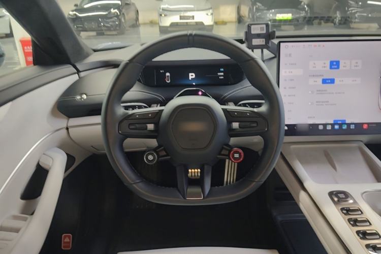 Used Xiaomi Auto SU7 2024 Four-Wheel-Drive Max Founder's Edition Steering Wheel