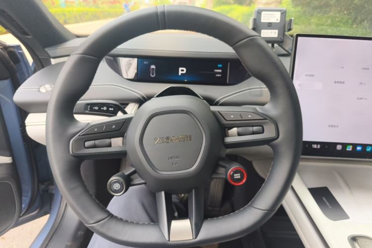 Used Xiaomi Auto SU7 2024 Rear-Drive Long-Range Intelligent Driving Version Steering Wheel