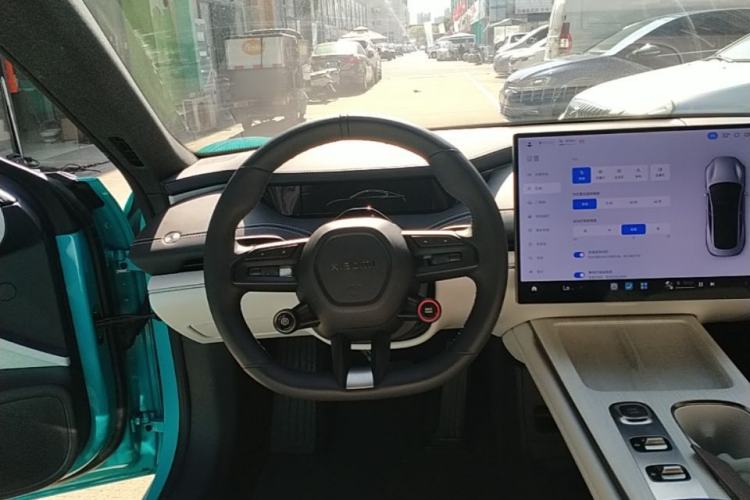 Used Xiaomi Auto SU7 2024 Rear-Drive Long-Range Intelligent Driving Version Steering Wheel