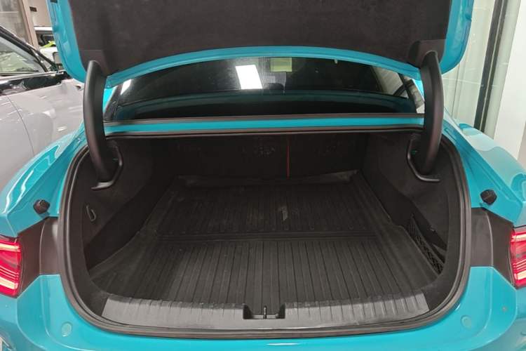 Used Xiaomi Auto SU7 2024 Rear-Drive Ultra-Long Range Advanced Pro-Level Intelligent Driving Version Trunk
