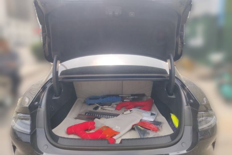 Used Xiaomi Auto SU7 2024 Rear-Drive Ultra-Long Range Advanced Pro-Level Intelligent Driving Version Trunk