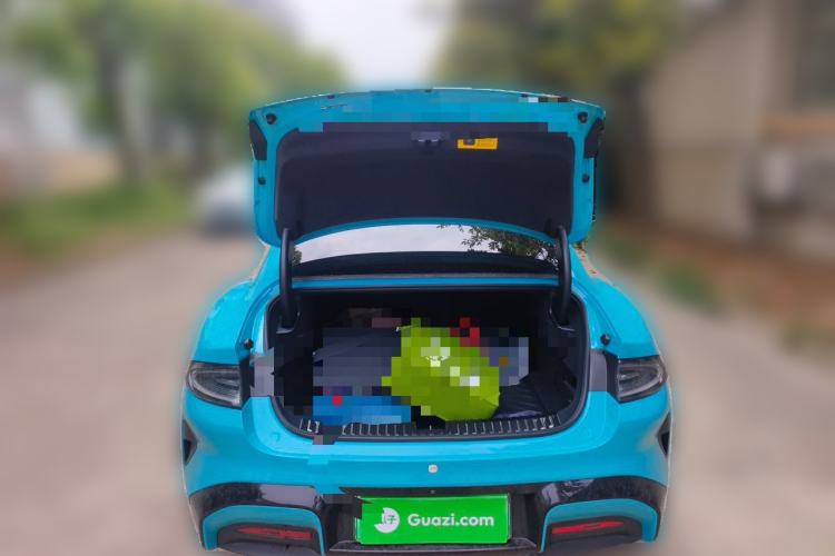 Used Xiaomi Auto SU7 2024 Four-Wheel-Drive Max Founder's Edition Trunk
