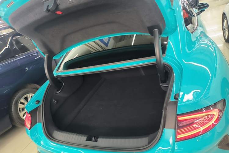 Used Xiaomi Auto SU7 2024 Rear-Drive Long-Range Intelligent Driving Version Trunk