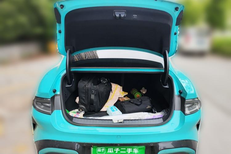 Used Xiaomi Auto SU7 2024 Rear-Drive Long-Range Intelligent Driving Version Trunk