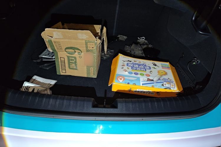 Used Xiaomi Auto SU7 2024 Rear-Drive Long-Range Intelligent Driving Version Trunk