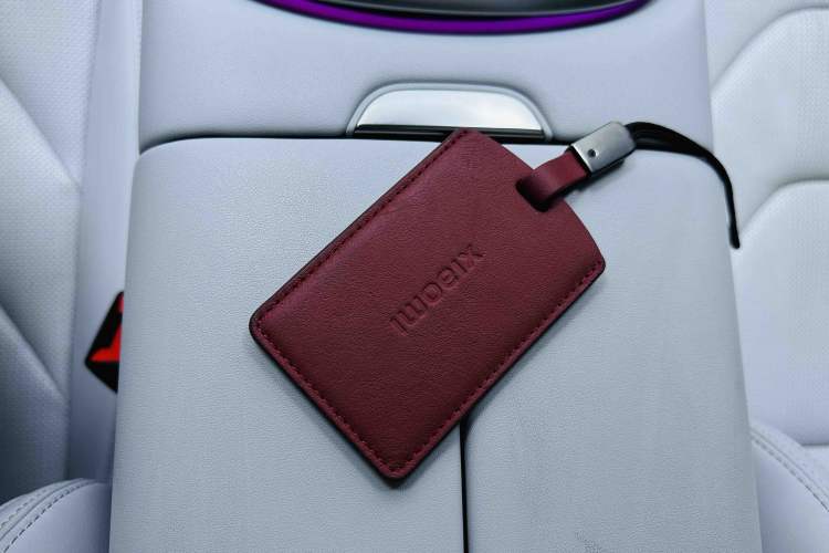 Used Xiaomi Auto SU7 2024 Four-Wheel Drive Ultra-Long Range Advanced Intelligent Driving Max Edition Vehicle Key