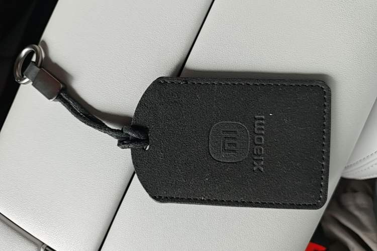 Used Xiaomi Auto SU7 2024 Rear-Drive Standard Founder Edition Vehicle Key