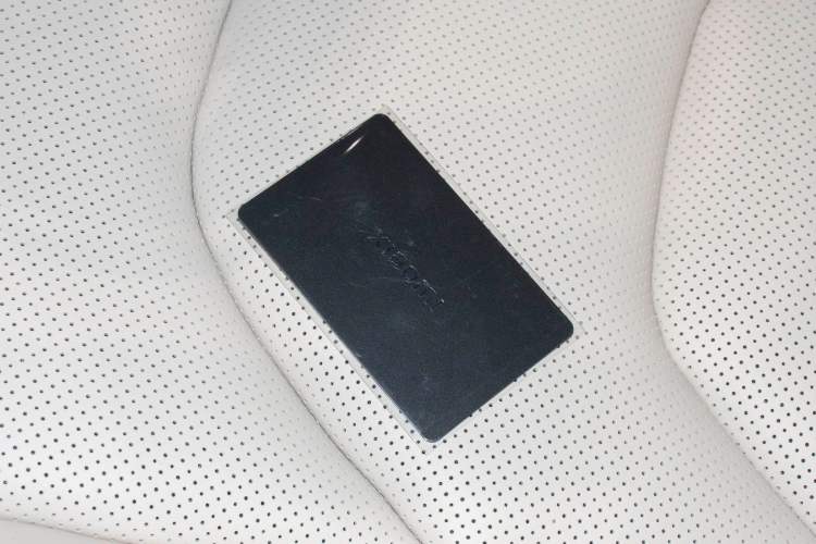 Used Xiaomi Auto SU7 2024 Rear-Drive Ultra-Long Range Advanced Pro-Level Intelligent Driving Version Vehicle Key