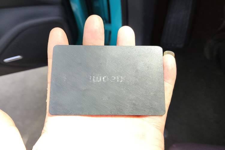 Used Xiaomi Auto SU7 2024 Rear-Drive Ultra-Long Range Advanced Pro-Level Intelligent Driving Version Vehicle Key