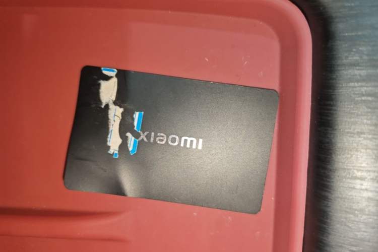 Used Xiaomi Auto SU7 2024 Rear-Drive Long-Range Intelligent Driving Version Vehicle Key