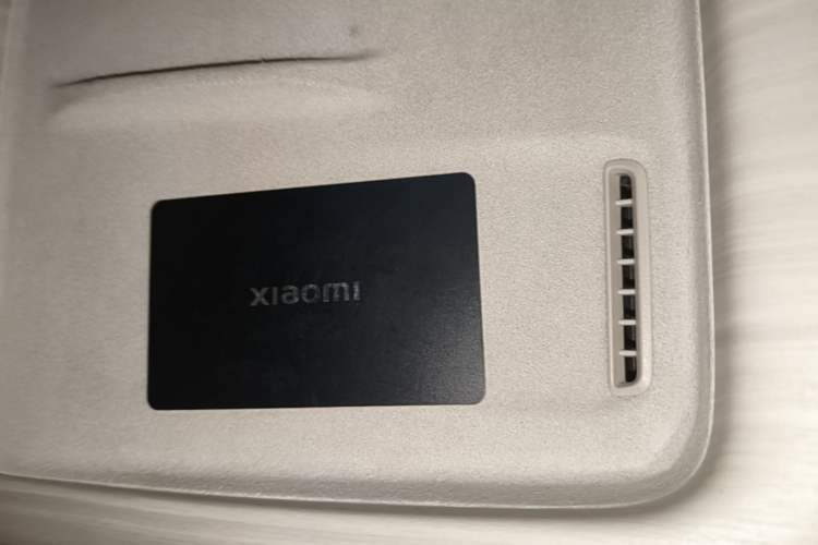 Used Xiaomi Auto SU7 2024 Rear-Drive Ultra-Long Range Advanced Pro-Level Intelligent Driving Version Vehicle Key