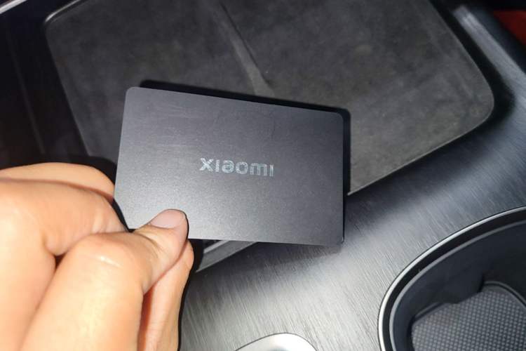 Used Xiaomi Auto SU7 2024 Rear-Drive Ultra-Long Range Advanced Pro-Level Intelligent Driving Version Vehicle Key