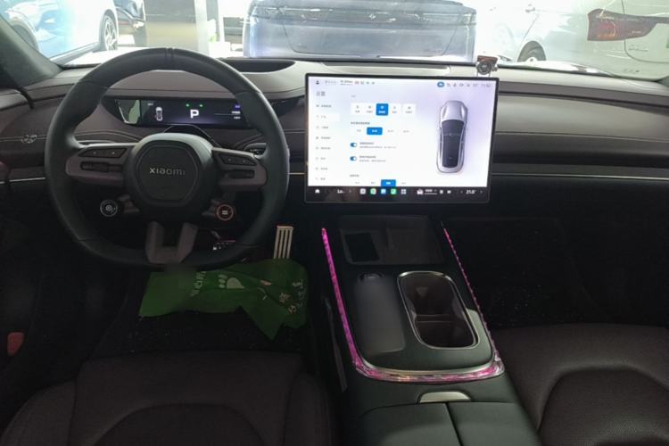 Used Xiaomi Auto SU7 2024 Four-Wheel Drive Ultra-Long Range Advanced Intelligent Driving Max Edition Center Console