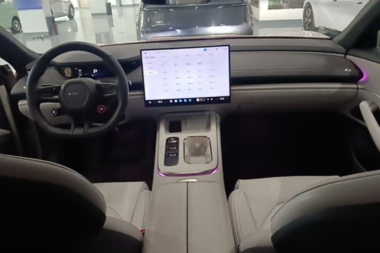 Used Xiaomi Auto SU7 2024 Rear-Drive Long-Range Intelligent Driving Version Center Console