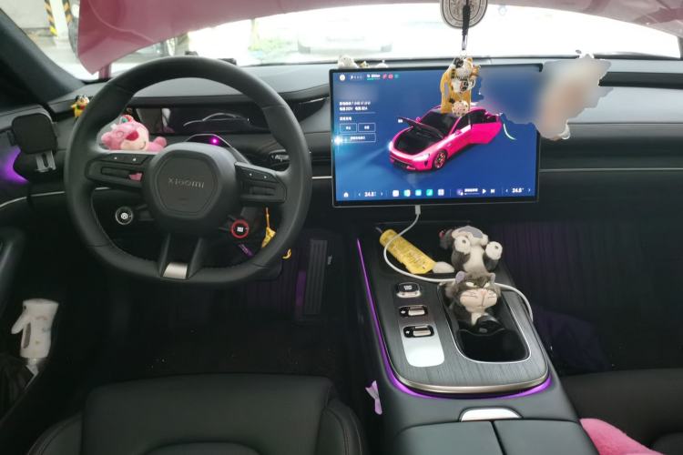 Used Xiaomi Auto SU7 2024 Rear-Drive Ultra-Long Range Advanced Pro-Level Intelligent Driving Version Center Console