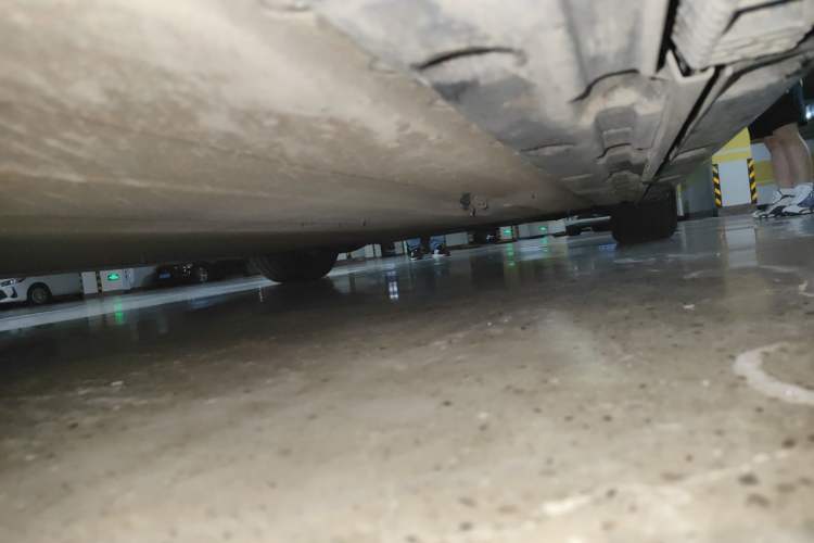 Used Xiaomi Auto SU7 2024 Rear-Drive Long-Range Intelligent Driving Version Chassis Rear Right