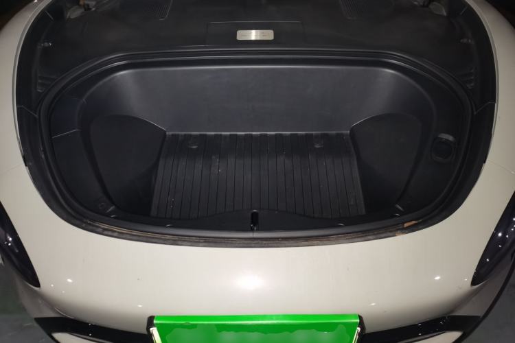 Used Xiaomi Auto SU7 2024 Rear-Drive Ultra-Long Range Advanced Pro-Level Intelligent Driving Version Engine Bay