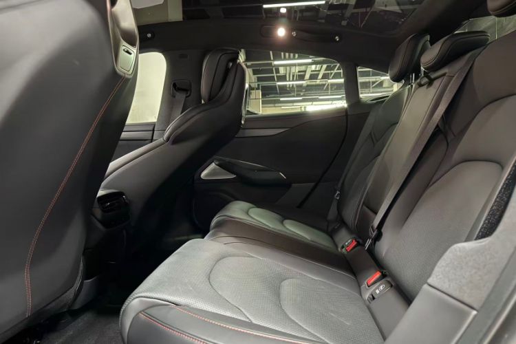 Used Xiaomi Auto SU7 2024 Rear-Drive Ultra-Long Range Advanced Pro-Level Intelligent Driving Version Exterior 5