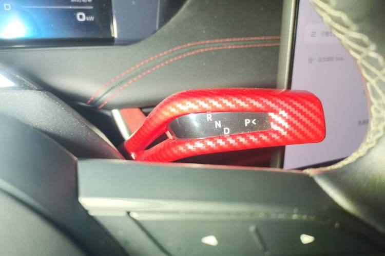 Used Xiaomi Auto SU7 2024 Rear-Drive Ultra-Long Range Advanced Pro-Level Intelligent Driving Version Gear Lever