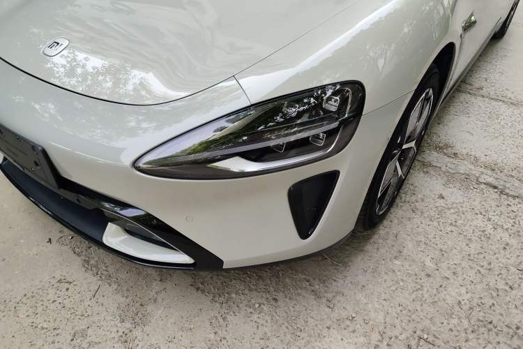 Used Xiaomi Auto SU7 2024 Rear-Drive Long-Range Intelligent Driving Version Left Front Headlight