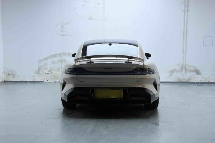 Used Xiaomi Auto SU7 2024 Four-Wheel Drive Ultra-Long Range Advanced Intelligent Driving Max Edition Rear
