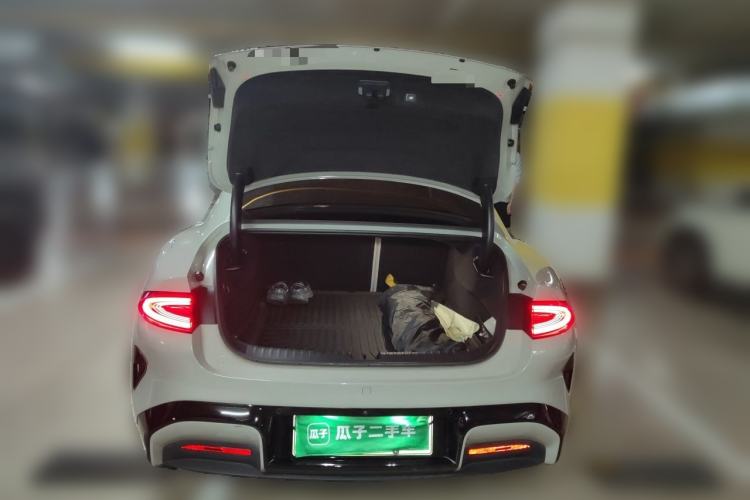 Used Xiaomi Auto SU7 2024 Rear-Drive Long-Range Intelligent Driving Version Trunk