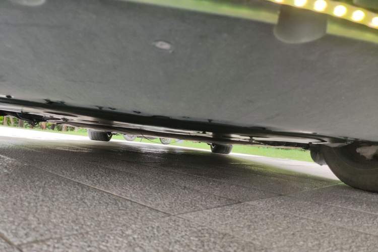 Used Xiaomi Auto SU7 2024 Rear-Drive Long-Range Intelligent Driving Version Chassis Front