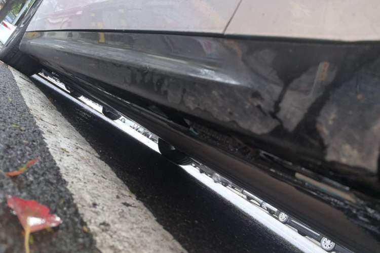 Used Xiaomi Auto SU7 2024 Rear-Drive Long-Range Intelligent Driving Version Chassis Front Right
