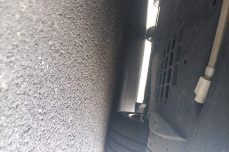 Used Xiaomi Auto SU7 2024 Four-Wheel Drive Ultra-Long Range Advanced Intelligent Driving Max Edition Chassis Rear Right