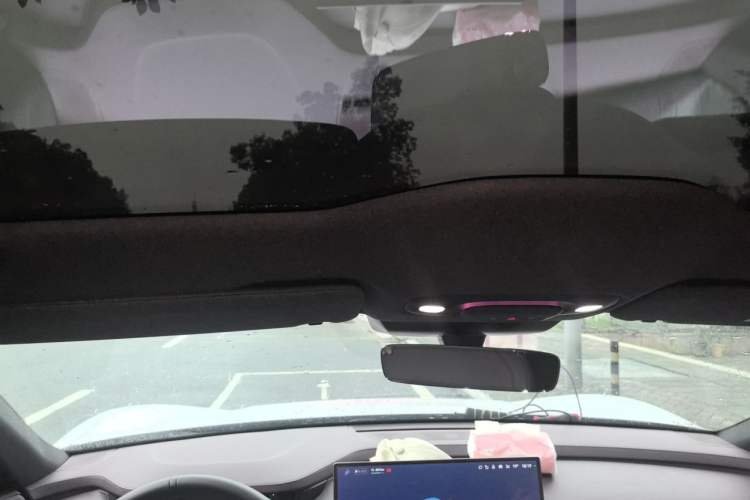 Used Xiaomi Auto SU7 2024 Rear-Drive Long-Range Intelligent Driving Version Headliner