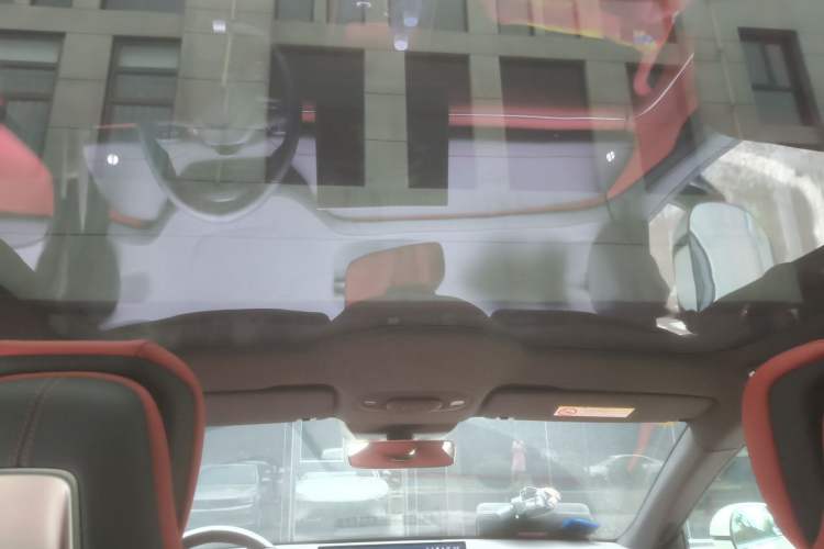 Used Xiaomi Auto SU7 2024 Rear-Drive Ultra-Long Range Advanced Pro-Level Intelligent Driving Version Headliner