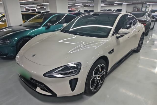Used Xiaomi Auto SU7 2024 Four-Wheel Drive Ultra-Long Range Advanced Intelligent Driving Max Edition