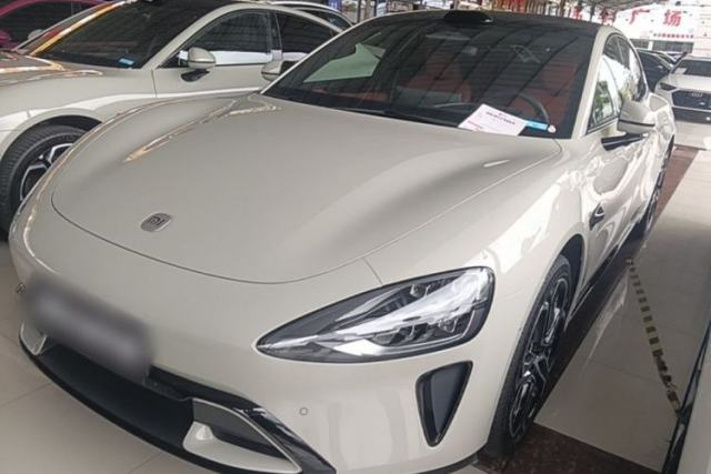 Used Xiaomi Auto SU7 2024 Four-Wheel Drive Ultra-Long Range Advanced Intelligent Driving Max Edition