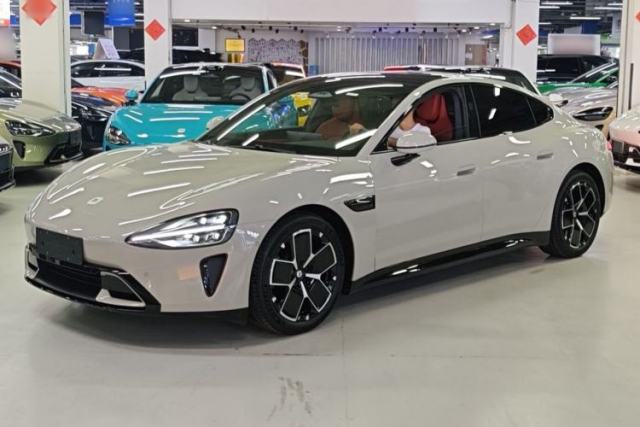Used Xiaomi Auto SU7 2024 Rear-Drive Long-Range Intelligent Driving Version