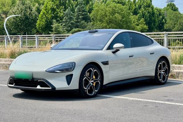 Used Xiaomi Auto SU7 2024 Four-Wheel Drive Ultra-Long Range Advanced Intelligent Driving Max Edition