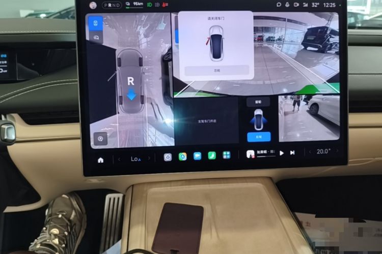 Used Xiaomi Auto SU7 2024 Four-Wheel Drive Ultra-Long Range Advanced Intelligent Driving Max Edition Audio And AC Panel