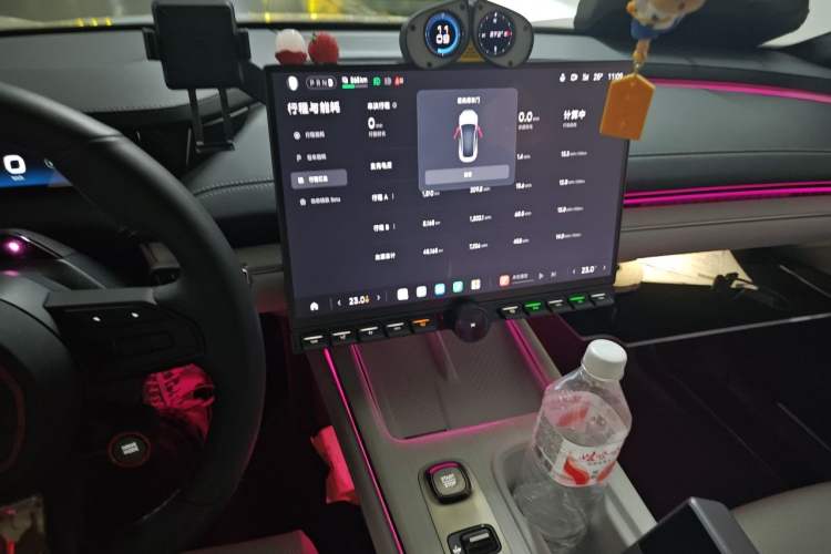 Used Xiaomi Auto SU7 2024 Rear-Drive Standard Founder Edition Audio And AC Panel