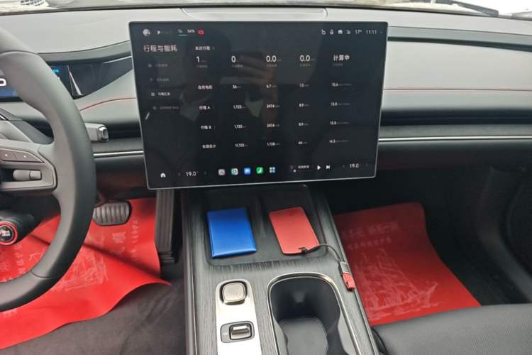 Used Xiaomi Auto SU7 2024 Rear-Drive Ultra-Long Range Advanced Pro-Level Intelligent Driving Version Audio And AC Panel