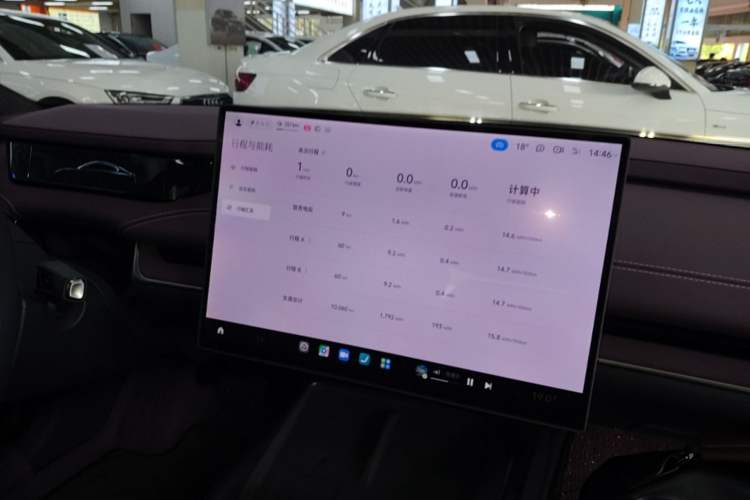 Used Xiaomi Auto SU7 2024 Rear-Drive Ultra-Long Range Advanced Pro-Level Intelligent Driving Version Audio And AC Panel