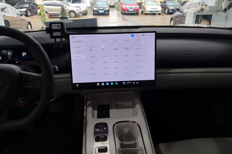 Used Xiaomi Auto SU7 2024 Rear-Drive Ultra-Long Range Advanced Pro-Level Intelligent Driving Version Audio And AC Panel