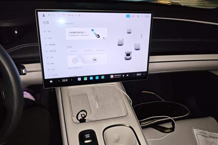Used Xiaomi Auto SU7 2024 Rear-Drive Ultra-Long Range Advanced Pro-Level Intelligent Driving Version Audio And AC Panel