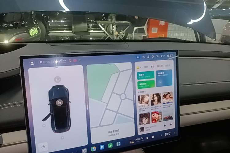Used Xiaomi Auto SU7 2024 Four-Wheel Drive Ultra-Long Range Advanced Intelligent Driving Max Edition Audio And AC Panel