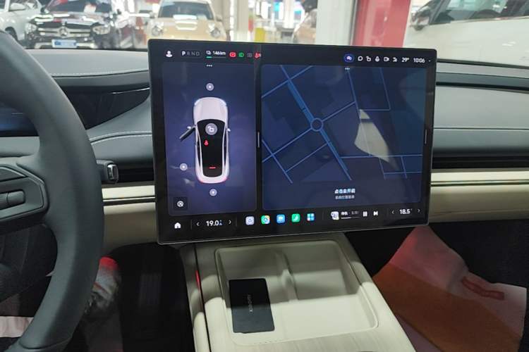 Used Xiaomi Auto SU7 2024 Rear-Drive Ultra-Long Range Advanced Pro-Level Intelligent Driving Version Audio And AC Panel