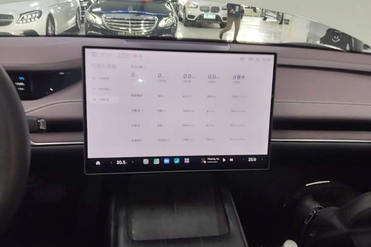 Used Xiaomi Auto SU7 2024 Rear-Drive Long-Range Intelligent Driving Version Audio And AC Panel