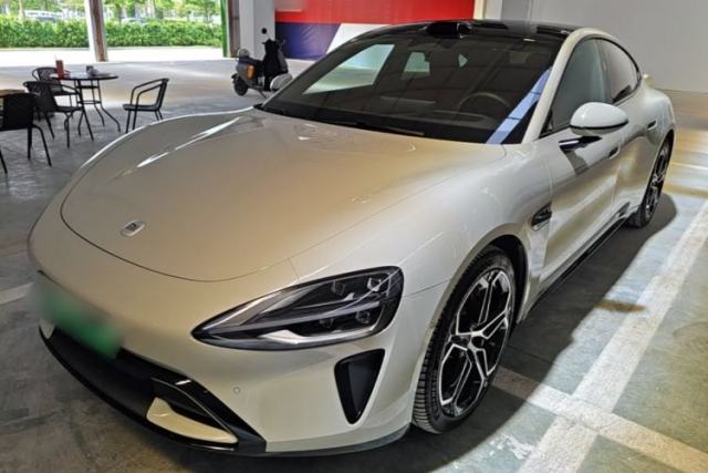Used Xiaomi Auto SU7 2024 Four-Wheel Drive Ultra-Long Range Advanced Intelligent Driving Max Edition