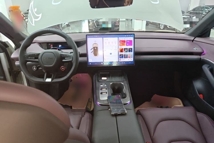 Used Xiaomi Auto SU7 2024 Rear-Drive Long-Range Intelligent Driving Version Center Console