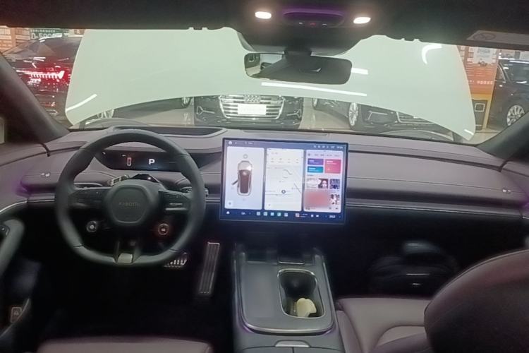 Used Xiaomi Auto SU7 2024 Four-Wheel Drive Ultra-Long Range Advanced Intelligent Driving Max Edition Center Console